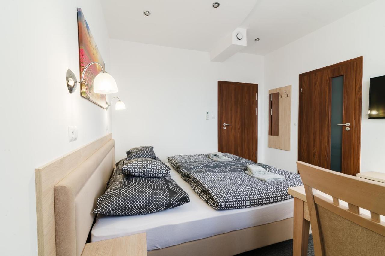 Astra Apartments Osvětim Exteriér fotografie