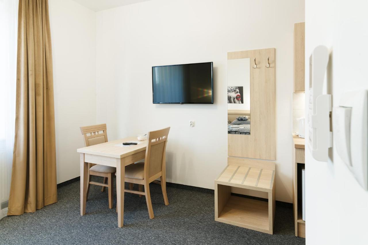 Astra Apartments Osvětim Exteriér fotografie