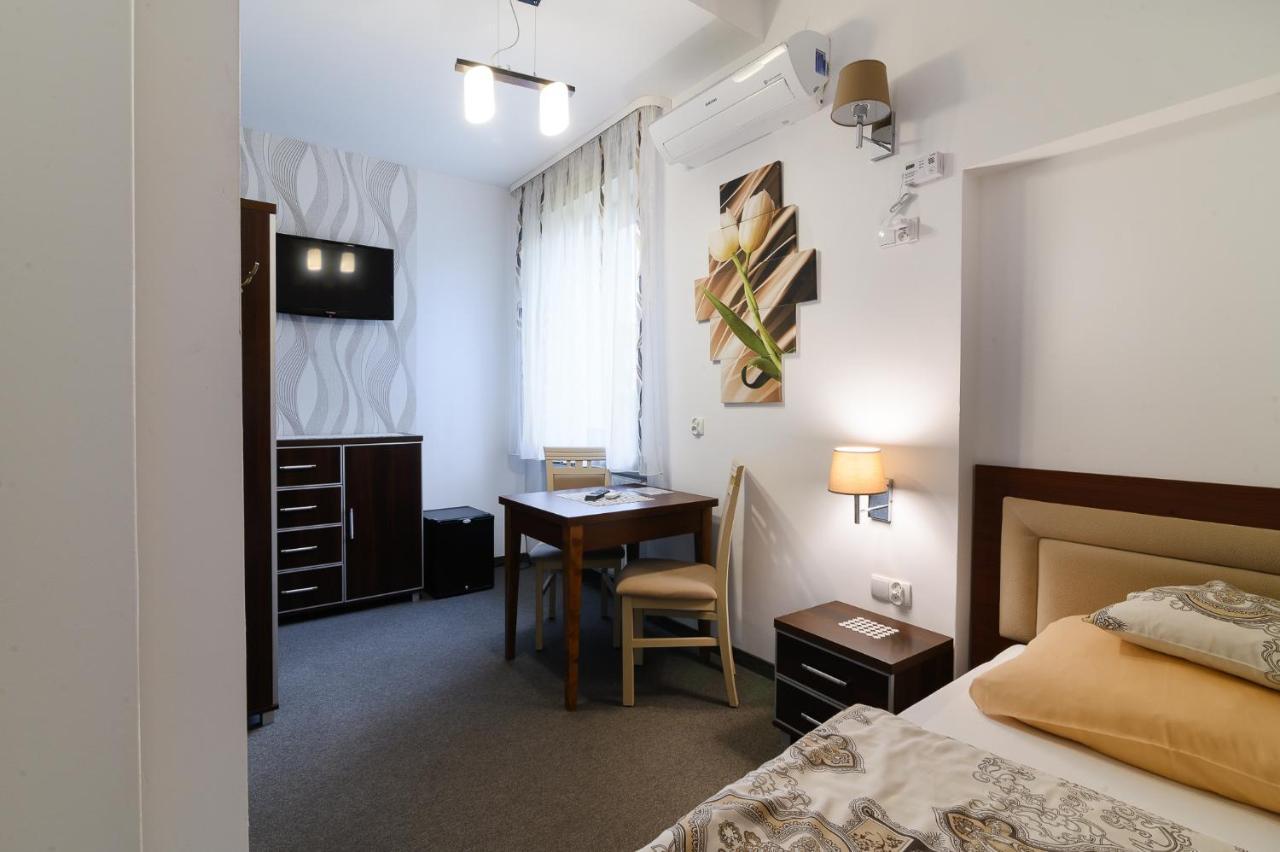 Astra Apartments Osvětim Exteriér fotografie